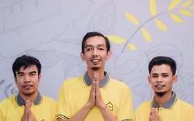 Aur Kuning Hostel